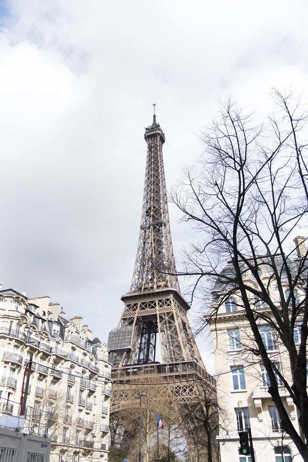 Veeve - Steps From The Eiffel Tower Appartamento